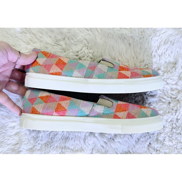 Moving Sale! EUC Saira Slip Ons Size 8 (39) Colorful & Gorgeous - Leather Int. - Picture 8 of 9